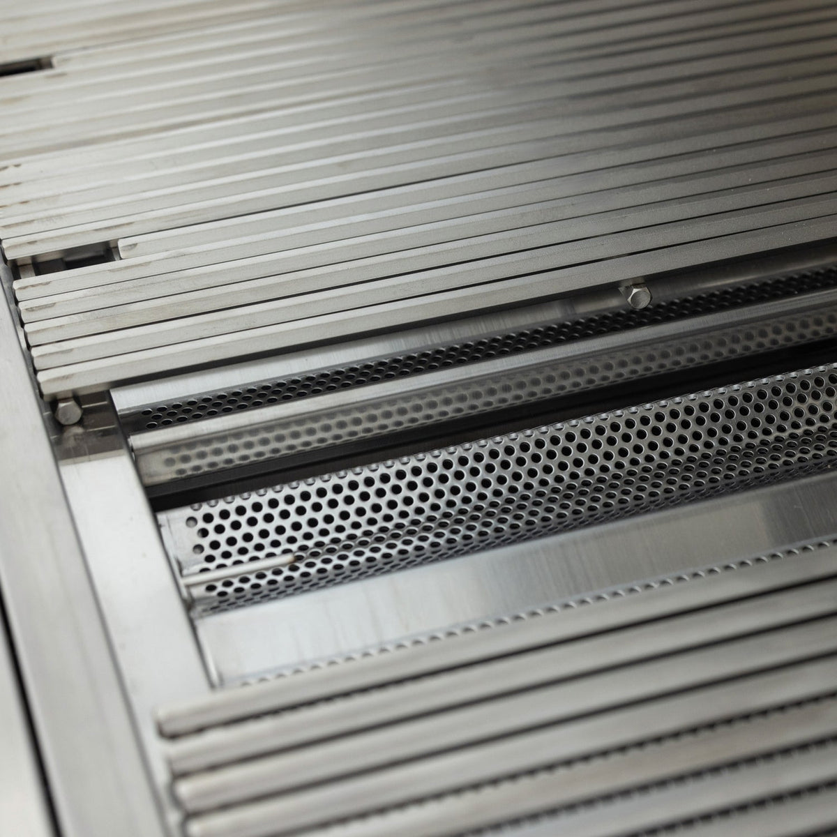 Blaze LTE PRO 40-Inch 5-Burner Freestanding Grill with Digital Temperature Screen & Rotisserie