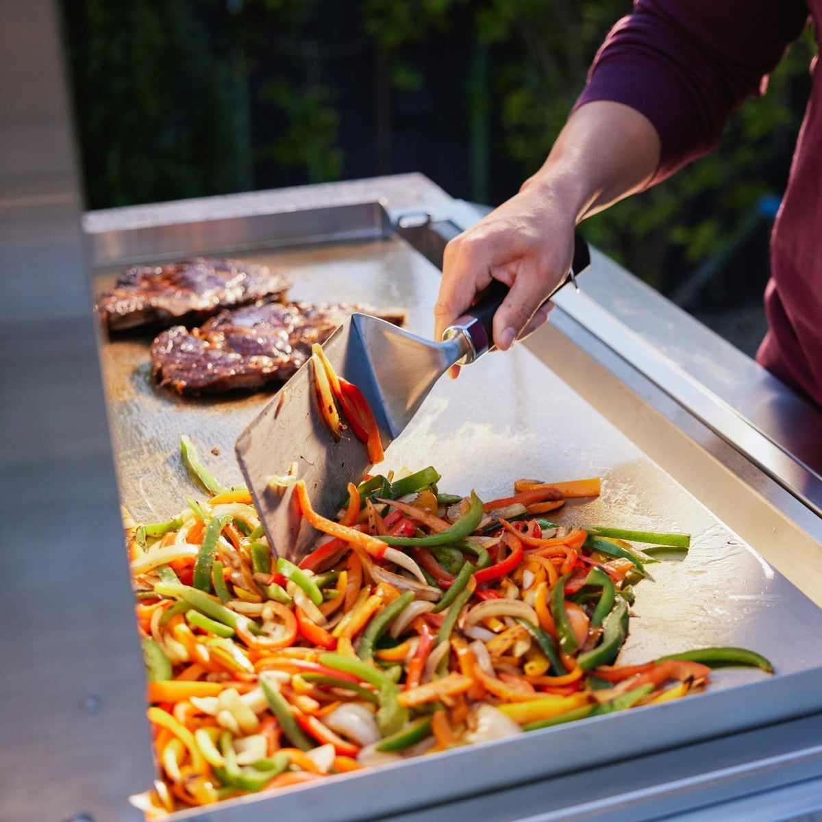 Blaze LTE PRO 40-Inch Freestanding Gas Griddle with Digital Temperature Screen & Lift-Assist Lid
