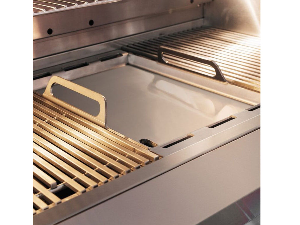 Summerset Quest 30-Inch 2-Burner Built-In Gas Grill with Rear Infrared Burner, Rotisserie Kit & Drop-In Griddle Plate